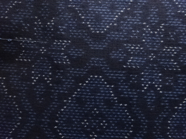 JAPANESE KIMONO / ANTIQUE KIMONO / DORO OSHIMA TSUMUGI / SILK / WOVEN RHOMBUS & FLOWER